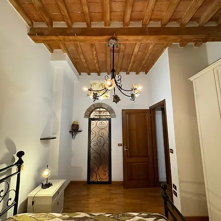 Apartment La Casina Di Maya *